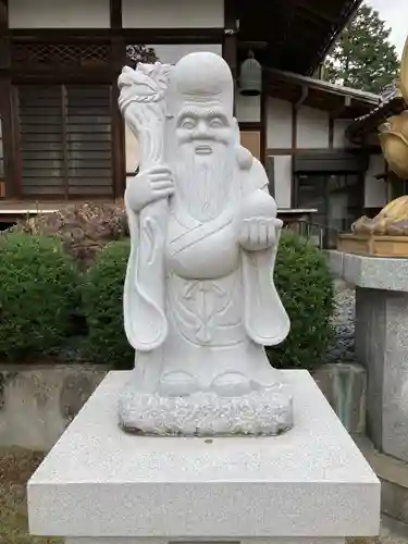 佛眼寺の像