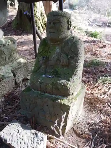 海岸寺の像