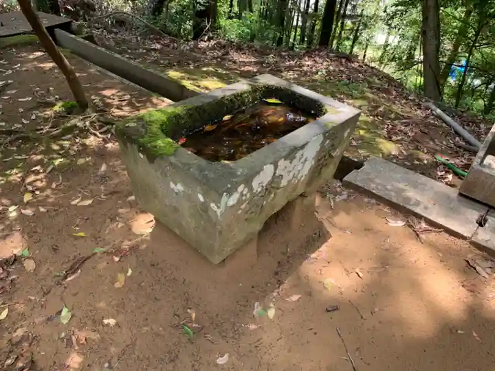 諏訪神社の手水舎