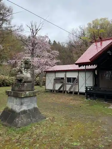 浜益神社の狛犬