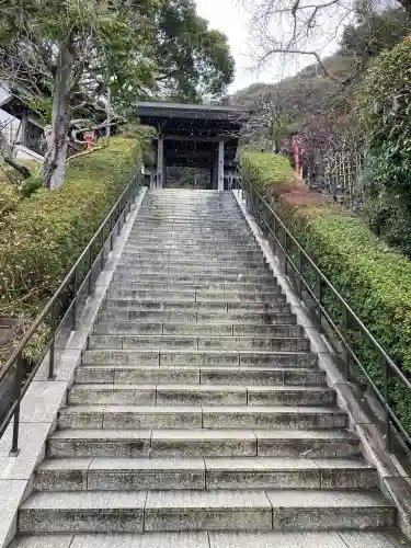 荏柄天神社の{uncategorized: "未分類", other: "その他", undefined: "問題あり", building: "その他建物", grave: "お墓", sacred_gate: "鳥居", guardian: "狛犬", statue: "像", buddha: "仏像", history: "歴史", nature: "自然", garden: "庭園", animal: "動物", pagoda: "塔", temizu: "手水舎", mountain_gate: "山門・神門", sanctuary: "本殿・本堂", subordinate: "末社・摂社", art: "芸術", scenery: "景色", jizo: "地蔵", ema: "絵馬", goshuin: "御朱印", omikuji: "おみくじ", items: "授与品その他", amulet: "お守り", goshuincho: "御朱印帳", eats: "食事", festival: "お祭り", votive_dance: "神楽", shichigosan: "七五三参", wedding: "結婚式", experience: "体験その他", initially: "初詣", around: "周辺", anti_infection: "感染症対策"}