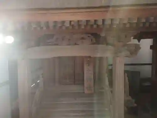 公所浅間神社の末社・摂社