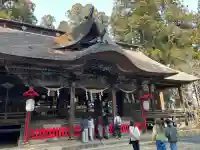 熊野大社の{uncategorized: "未分類", other: "その他", undefined: "問題あり", building: "その他建物", grave: "お墓", sacred_gate: "鳥居", guardian: "狛犬", statue: "像", buddha: "仏像", history: "歴史", nature: "自然", garden: "庭園", animal: "動物", pagoda: "塔", temizu: "手水舎", mountain_gate: "山門・神門", sanctuary: "本殿・本堂", subordinate: "末社・摂社", art: "芸術", scenery: "景色", jizo: "地蔵", ema: "絵馬", goshuin: "御朱印", omikuji: "おみくじ", items: "授与品その他", amulet: "お守り", goshuincho: "御朱印帳", eats: "食事", festival: "お祭り", votive_dance: "神楽", shichigosan: "七五三参", wedding: "結婚式", experience: "体験その他", initially: "初詣", around: "周辺", anti_infection: "感染症対策"}