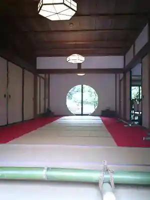 明月院の本殿・本堂