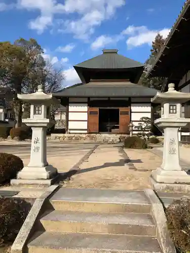明光寺の本殿・本堂