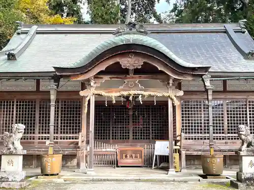 積田神社の本殿・本堂
