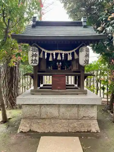上高田氷川神社の{uncategorized: "未分類", other: "その他", undefined: "問題あり", building: "その他建物", grave: "お墓", sacred_gate: "鳥居", guardian: "狛犬", statue: "像", buddha: "仏像", history: "歴史", nature: "自然", garden: "庭園", animal: "動物", pagoda: "塔", temizu: "手水舎", mountain_gate: "山門・神門", sanctuary: "本殿・本堂", subordinate: "末社・摂社", art: "芸術", scenery: "景色", jizo: "地蔵", ema: "絵馬", goshuin: "御朱印", omikuji: "おみくじ", items: "授与品その他", amulet: "お守り", goshuincho: "御朱印帳", eats: "食事", festival: "お祭り", votive_dance: "神楽", shichigosan: "七五三参", wedding: "結婚式", experience: "体験その他", initially: "初詣", around: "周辺", anti_infection: "感染症対策"}