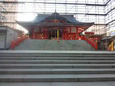 花園神社の本殿・本堂