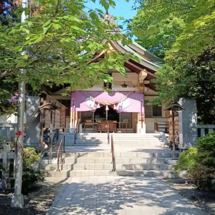 彌彦神社 (伊夜日子神社)の本殿・本堂
