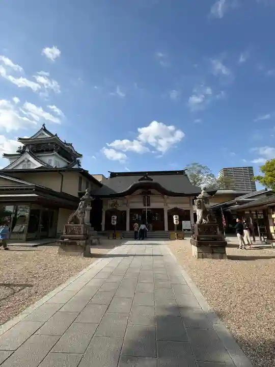 龍城神社の{uncategorized: "未分類", other: "その他", undefined: "問題あり", building: "その他建物", grave: "お墓", sacred_gate: "鳥居", guardian: "狛犬", statue: "像", buddha: "仏像", history: "歴史", nature: "自然", garden: "庭園", animal: "動物", pagoda: "塔", temizu: "手水舎", mountain_gate: "山門・神門", sanctuary: "本殿・本堂", subordinate: "末社・摂社", art: "芸術", scenery: "景色", jizo: "地蔵", ema: "絵馬", goshuin: "御朱印", omikuji: "おみくじ", items: "授与品その他", amulet: "お守り", goshuincho: "御朱印帳", eats: "食事", festival: "お祭り", votive_dance: "神楽", shichigosan: "七五三参", wedding: "結婚式", experience: "体験その他", initially: "初詣", around: "周辺", anti_infection: "感染症対策"}
