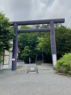 千歳神社の鳥居