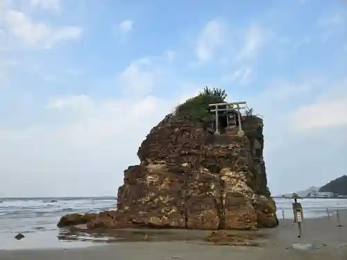 稲佐の浜　弁天島(島根県)