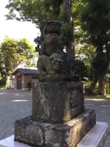 八幡神社の狛犬