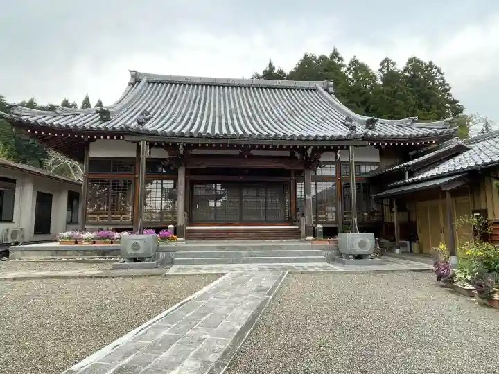 慈済寺の{uncategorized: "未分類", other: "その他", undefined: "問題あり", building: "その他建物", grave: "お墓", sacred_gate: "鳥居", guardian: "狛犬", statue: "像", buddha: "仏像", history: "歴史", nature: "自然", garden: "庭園", animal: "動物", pagoda: "塔", temizu: "手水舎", mountain_gate: "山門・神門", sanctuary: "本殿・本堂", subordinate: "末社・摂社", art: "芸術", scenery: "景色", jizo: "地蔵", ema: "絵馬", goshuin: "御朱印", omikuji: "おみくじ", items: "授与品その他", amulet: "お守り", goshuincho: "御朱印帳", eats: "食事", festival: "お祭り", votive_dance: "神楽", shichigosan: "七五三参", wedding: "結婚式", experience: "体験その他", initially: "初詣", around: "周辺", anti_infection: "感染症対策"}
