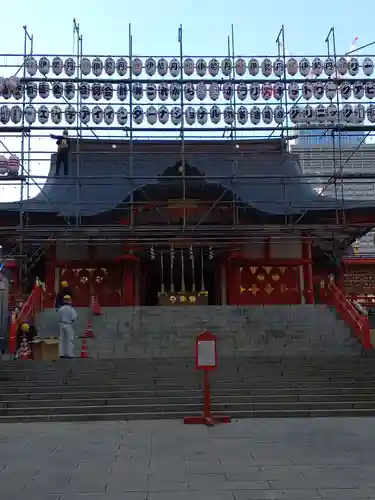 花園神社の本殿・本堂