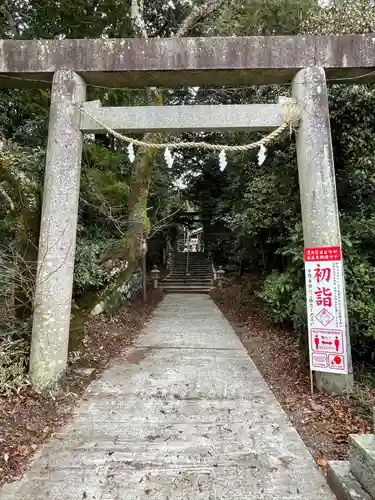 上野神社の鳥居