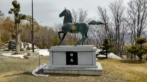 中富良野神社の狛犬