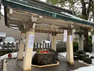 杉杜白髭神社の手水舎