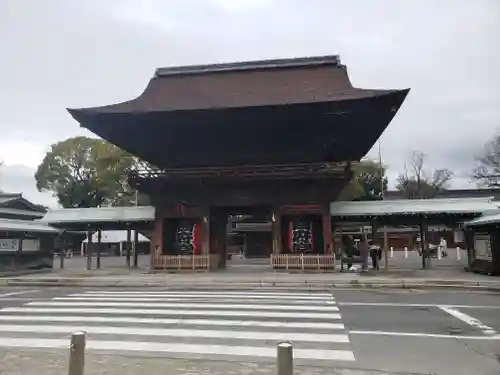 尾張大國霊神社（国府宮）の山門・神門