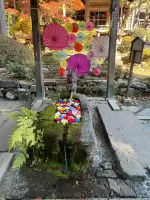 柳津虚空蔵尊 寳性院の{uncategorized: "未分類", other: "その他", undefined: "問題あり", building: "その他建物", grave: "お墓", sacred_gate: "鳥居", guardian: "狛犬", statue: "像", buddha: "仏像", history: "歴史", nature: "自然", garden: "庭園", animal: "動物", pagoda: "塔", temizu: "手水舎", mountain_gate: "山門・神門", sanctuary: "本殿・本堂", subordinate: "末社・摂社", art: "芸術", scenery: "景色", jizo: "地蔵", ema: "絵馬", goshuin: "御朱印", omikuji: "おみくじ", items: "授与品その他", amulet: "お守り", goshuincho: "御朱印帳", eats: "食事", festival: "お祭り", votive_dance: "神楽", shichigosan: "七五三参", wedding: "結婚式", experience: "体験その他", initially: "初詣", around: "周辺", anti_infection: "感染症対策"}