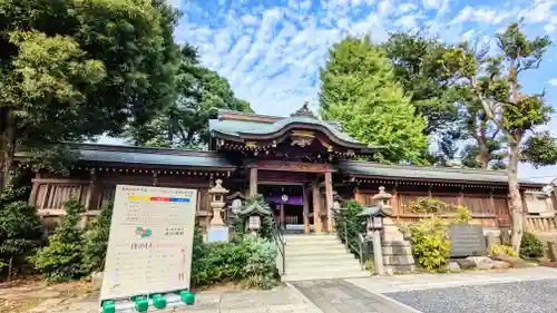 鳩ヶ谷氷川神社の山門