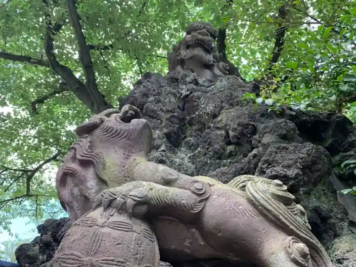 千葉神社の狛犬
