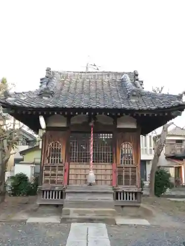 稲荷神社の本殿