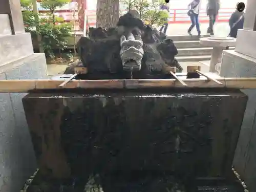 多摩川浅間神社の手水舎