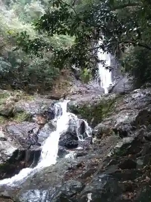 菅王寺奥の院の周辺