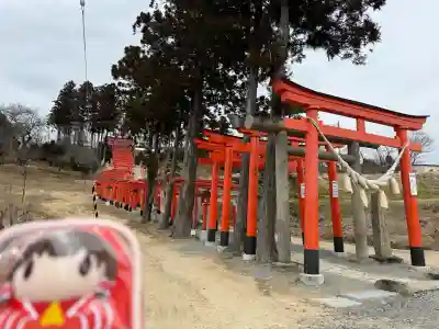 高屋敷稲荷神社の{uncategorized: "未分類", other: "その他", undefined: "問題あり", building: "その他建物", grave: "お墓", sacred_gate: "鳥居", guardian: "狛犬", statue: "像", buddha: "仏像", history: "歴史", nature: "自然", garden: "庭園", animal: "動物", pagoda: "塔", temizu: "手水舎", mountain_gate: "山門・神門", sanctuary: "本殿・本堂", subordinate: "末社・摂社", art: "芸術", scenery: "景色", jizo: "地蔵", ema: "絵馬", goshuin: "御朱印", omikuji: "おみくじ", items: "授与品その他", amulet: "お守り", goshuincho: "御朱印帳", eats: "食事", festival: "お祭り", votive_dance: "神楽", shichigosan: "七五三参", wedding: "結婚式", experience: "体験その他", initially: "初詣", around: "周辺", anti_infection: "感染症対策"}