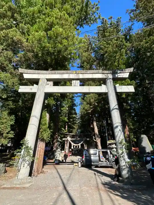 須須岐水神社の{uncategorized: "未分類", other: "その他", undefined: "問題あり", building: "その他建物", grave: "お墓", sacred_gate: "鳥居", guardian: "狛犬", statue: "像", buddha: "仏像", history: "歴史", nature: "自然", garden: "庭園", animal: "動物", pagoda: "塔", temizu: "手水舎", mountain_gate: "山門・神門", sanctuary: "本殿・本堂", subordinate: "末社・摂社", art: "芸術", scenery: "景色", jizo: "地蔵", ema: "絵馬", goshuin: "御朱印", omikuji: "おみくじ", items: "授与品その他", amulet: "お守り", goshuincho: "御朱印帳", eats: "食事", festival: "お祭り", votive_dance: "神楽", shichigosan: "七五三参", wedding: "結婚式", experience: "体験その他", initially: "初詣", around: "周辺", anti_infection: "感染症対策"}