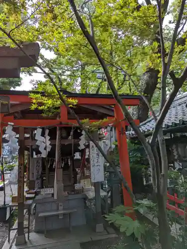 若一神社の末社