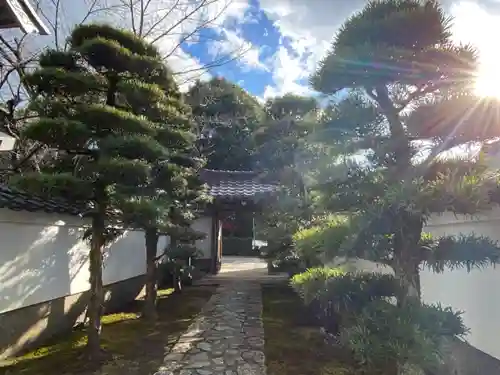 壽聖院の山門・神門