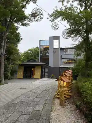 よみうりランド観音の{uncategorized: "未分類", other: "その他", undefined: "問題あり", building: "その他建物", grave: "お墓", sacred_gate: "鳥居", guardian: "狛犬", statue: "像", buddha: "仏像", history: "歴史", nature: "自然", garden: "庭園", animal: "動物", pagoda: "塔", temizu: "手水舎", mountain_gate: "山門・神門", sanctuary: "本殿・本堂", subordinate: "末社・摂社", art: "芸術", scenery: "景色", jizo: "地蔵", ema: "絵馬", goshuin: "御朱印", omikuji: "おみくじ", items: "授与品その他", amulet: "お守り", goshuincho: "御朱印帳", eats: "食事", festival: "お祭り", votive_dance: "神楽", shichigosan: "七五三参", wedding: "結婚式", experience: "体験その他", initially: "初詣", around: "周辺", anti_infection: "感染症対策"}