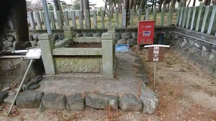 山那神社の末社・摂社
