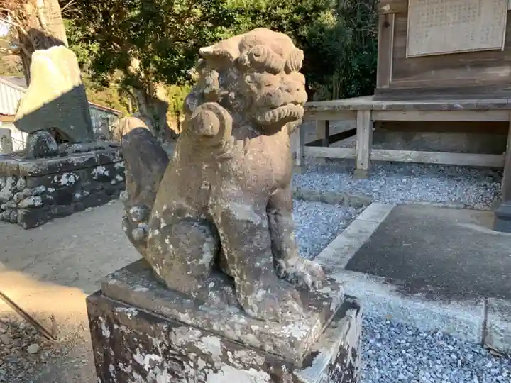 熊野神社の狛犬