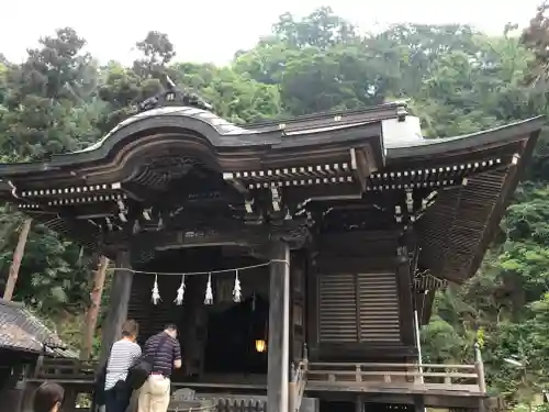 御霊神社の本殿・本堂