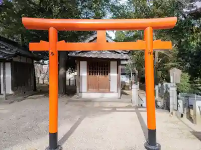 榎前八劔神社の末社・摂社