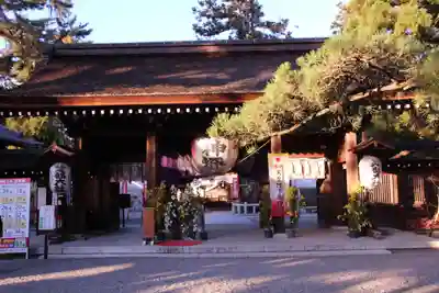 建部大社の山門・神門