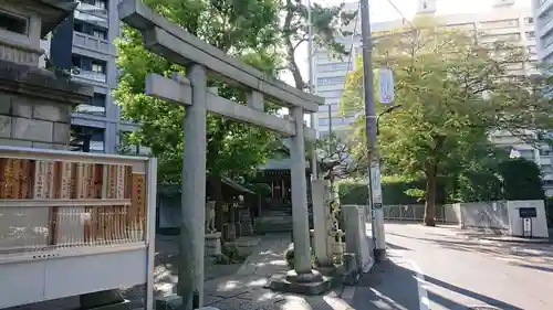 廣尾稲荷神社の鳥居