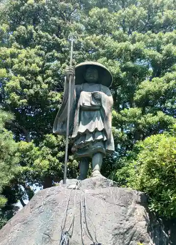 川崎大師（平間寺）の像