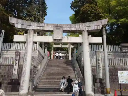 宮地嶽神社の鳥居