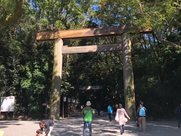 上知我麻神社(熱田神宮摂社)の鳥居