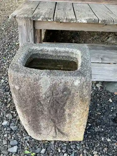 延寿寺観音堂の手水舎