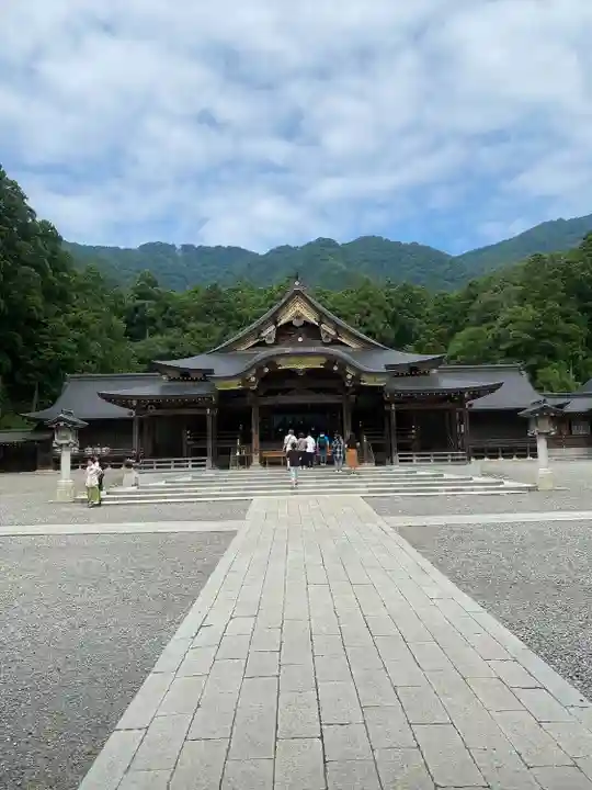 彌彦神社(新潟県)