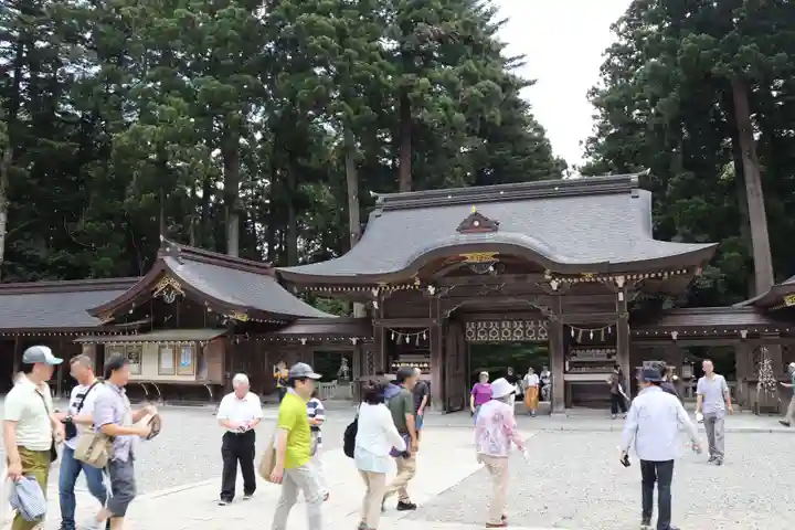 彌彦神社(新潟県)