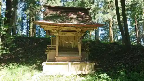 都々古別神社(馬場)の末社