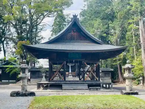 比都佐神社の{uncategorized: "未分類", other: "その他", undefined: "問題あり", building: "その他建物", grave: "お墓", sacred_gate: "鳥居", guardian: "狛犬", statue: "像", buddha: "仏像", history: "歴史", nature: "自然", garden: "庭園", animal: "動物", pagoda: "塔", temizu: "手水舎", mountain_gate: "山門・神門", sanctuary: "本殿・本堂", subordinate: "末社・摂社", art: "芸術", scenery: "景色", jizo: "地蔵", ema: "絵馬", goshuin: "御朱印", omikuji: "おみくじ", items: "授与品その他", amulet: "お守り", goshuincho: "御朱印帳", eats: "食事", festival: "お祭り", votive_dance: "神楽", shichigosan: "七五三参", wedding: "結婚式", experience: "体験その他", initially: "初詣", around: "周辺", anti_infection: "感染症対策"}