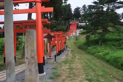 高屋敷稲荷神社の景色