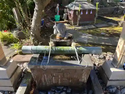 境木地蔵尊の手水舎